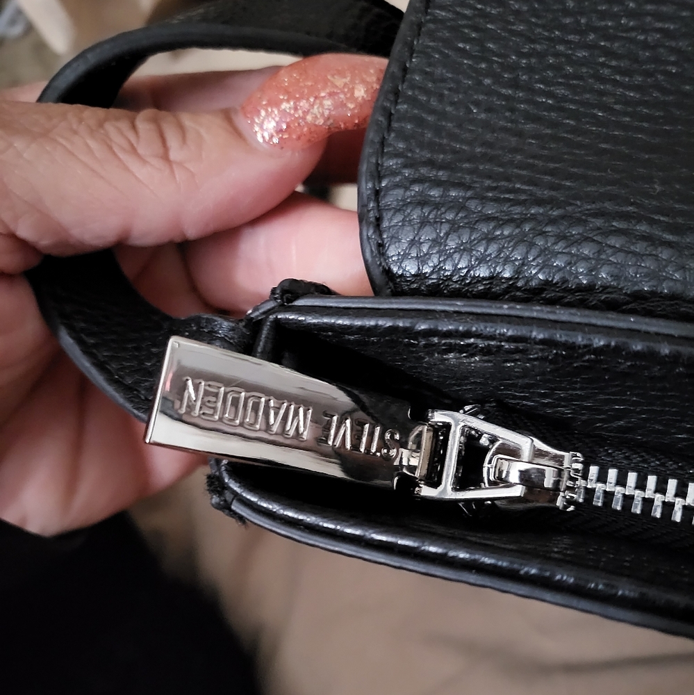 Purse - Picture 4 of 4